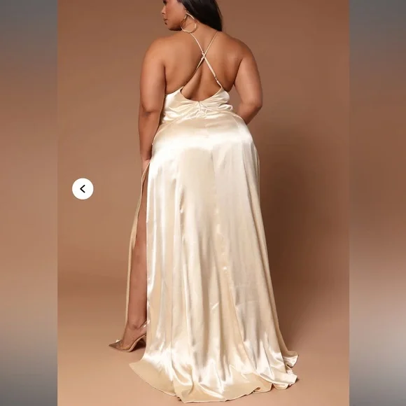 Fashion Nova l NWT Sierra High Slit Maxi Dress - Champagne 1X - Picture 3 of 11